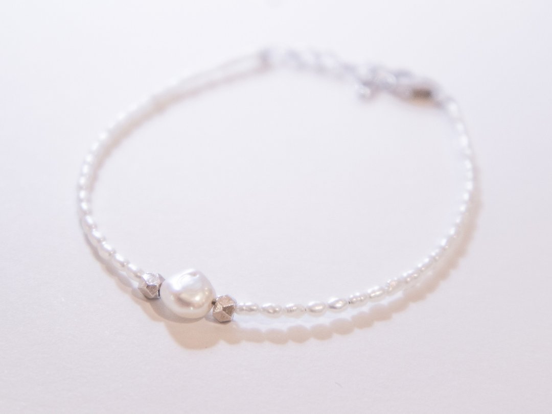 925 SILVER天然米仔珍珠小碎银独特手链-MOOD TODAY 系列 - 手链/手环 - 珍珠 白色