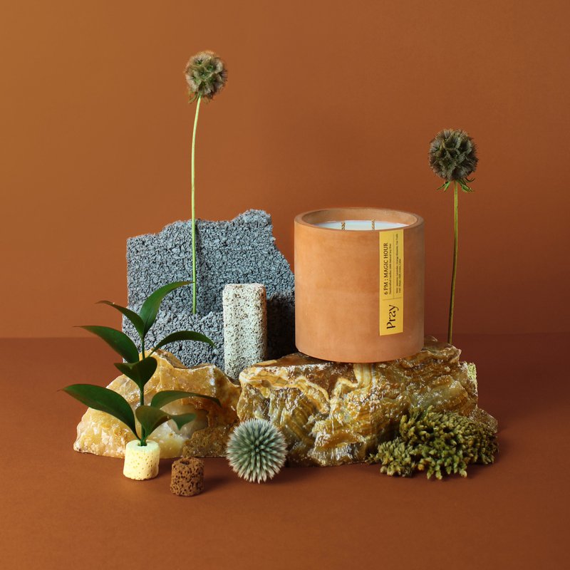 Handcrafted Soy Candle : 06:00 PM - Magic Hour! - 蜡烛/烛台 - 水泥 咖啡色