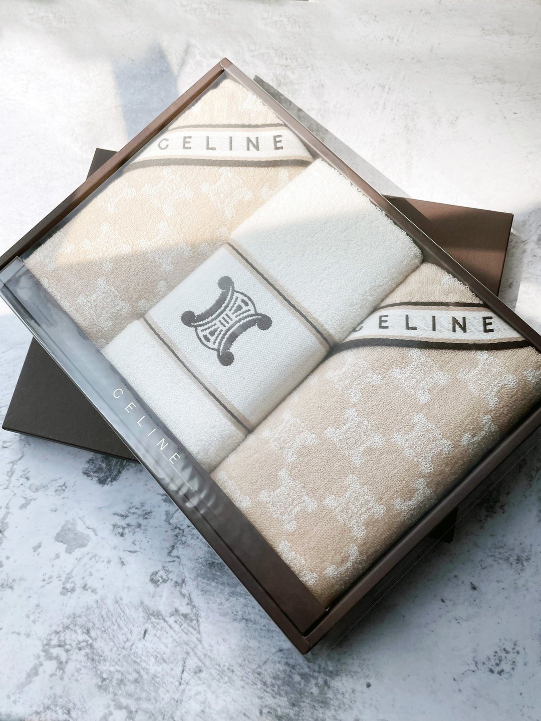中古美品 CELINE 赛琳 纯棉刺绣凯旋门 浴巾毛巾方巾手巾礼盒套装 - 毛巾浴巾 - 棉．麻 卡其色