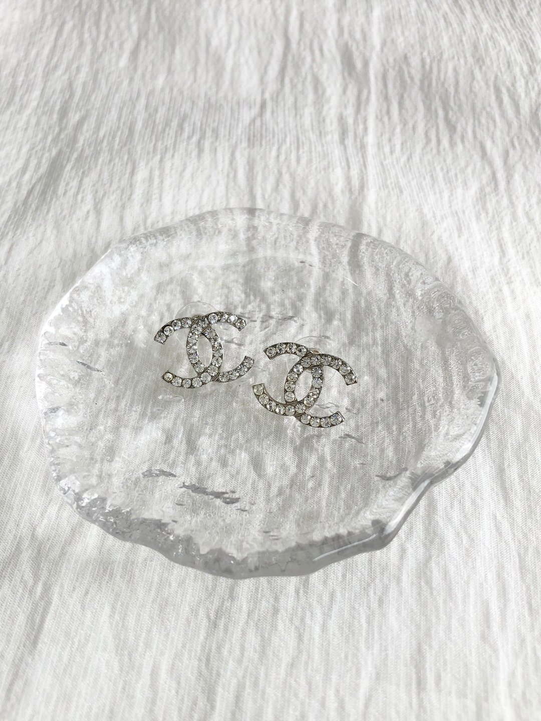 【日本直送 VintageShop solo】CHANEL 香奈儿 夹式耳环 银色 经典双C 莱茵石 02/P vintage 古董 a68ci8 - 耳环/耳夹 - 其他材质 银色