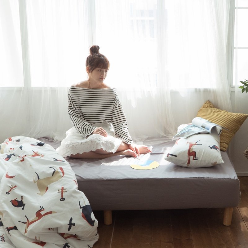 独家 -马与狐狸的对话(床包素色) 四季磨毛布【超取限一组】 - 寝具 - 聚酯纤维 灰色