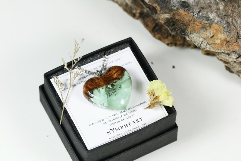 Your signature necklace - Ma kha burl wood x Ma li la color (half glow) - 项链 - 木头 绿色