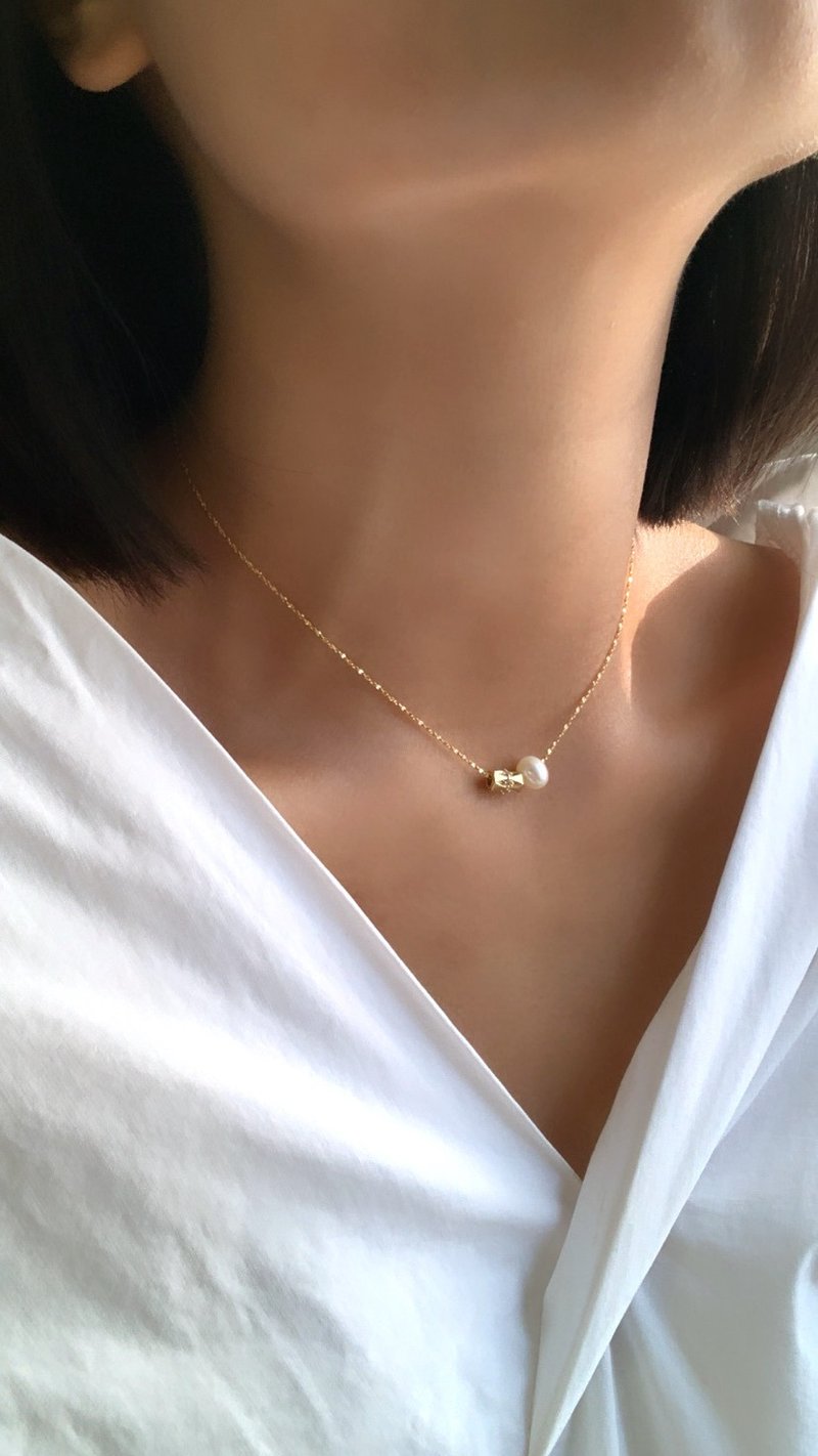 -百搭- 淡水珍珠 闪烁纯银 可拆式 颈链 ALYSSA & JAMES - 项链 - 珍珠 白色