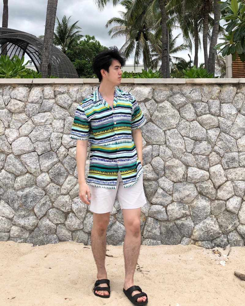 BIRUCHU x SUNSURF HAWAIIAN SHIRTS :  Green-Blue Striped (Linen Printed) - 男装衬衫 - 亚麻 绿色