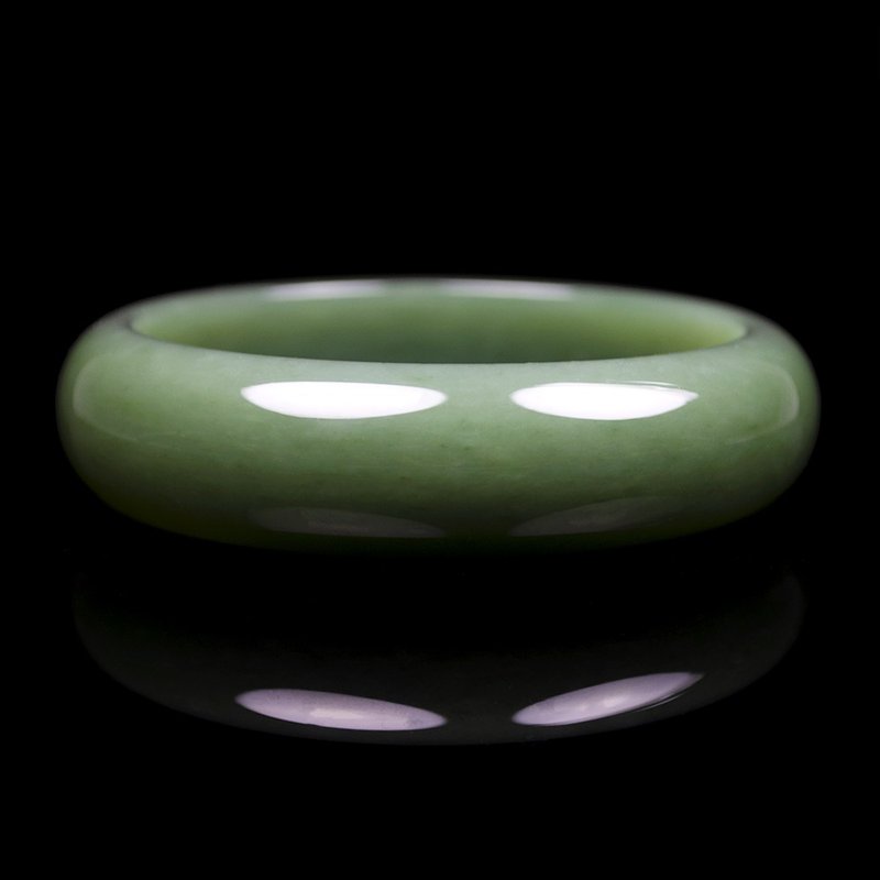 【正佳珠宝】和田碧玉 顶级俄碧白佳丽手镯 手围内径57.5mm - 手链/手环 - 玉石 绿色