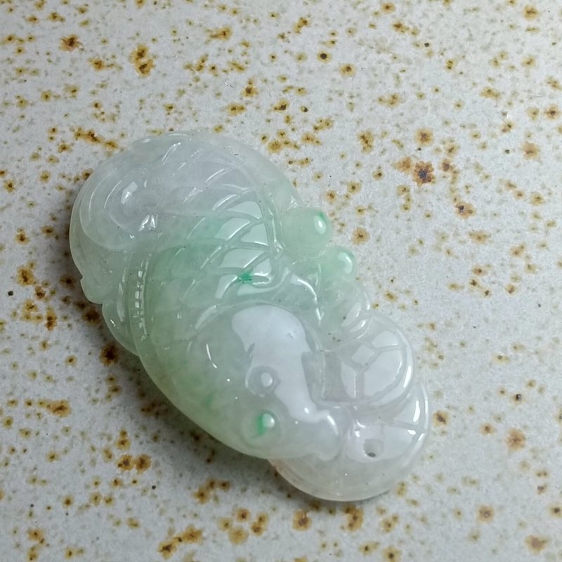 J0228天然翡翠A货 . 细糯黄绿鱼和莲叶.年年有余.挂饰. - 摆饰 - 玉石 