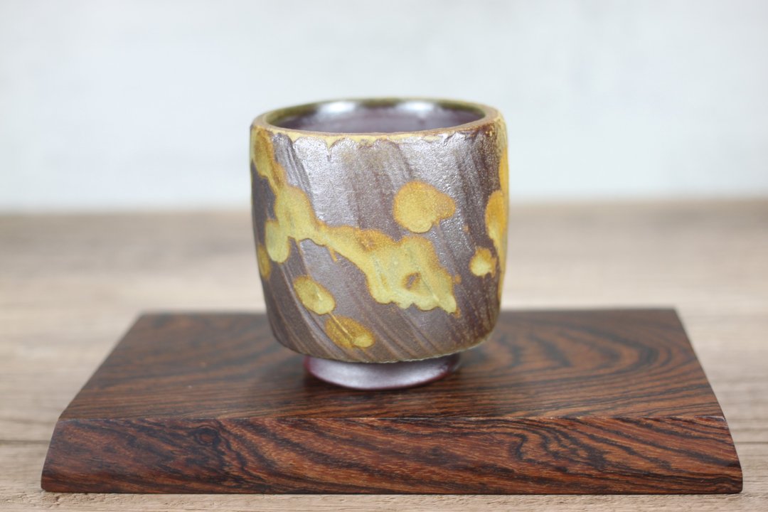 【沐春生活】切削斑点 手工柴烧 日式茶杯 叶敏祥手作 180ml - 其他杯子 - 瓷 