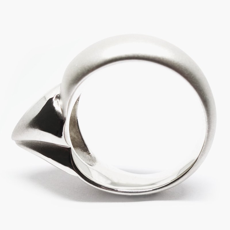 White Java sparrow's beak ring【Pio by Parakee】白文鳥喙的戒指 - 戒指 - 其他金属 白色