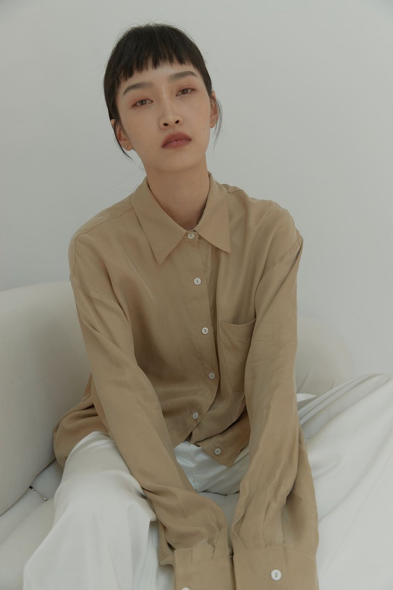 【品牌原创】Lola 柔感铜氨丝 飘逸衬衫 气质奶茶 - 女装上衣 - 其他人造纤维 卡其色