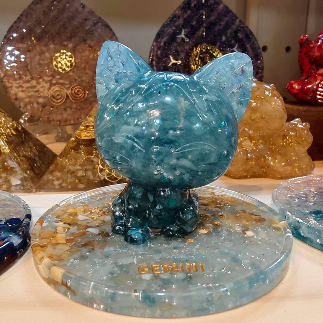 豆腐猫奥刚能量摆饰 - 摆饰 - 水晶 