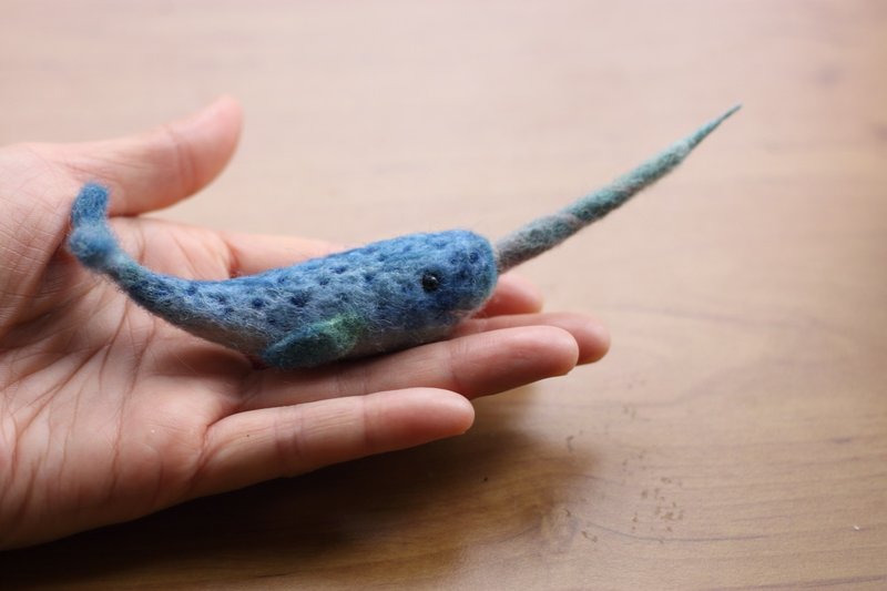 蓝色独角鲸 手染渐层羊毛 现货款 - 摆饰 - 羊毛 蓝色