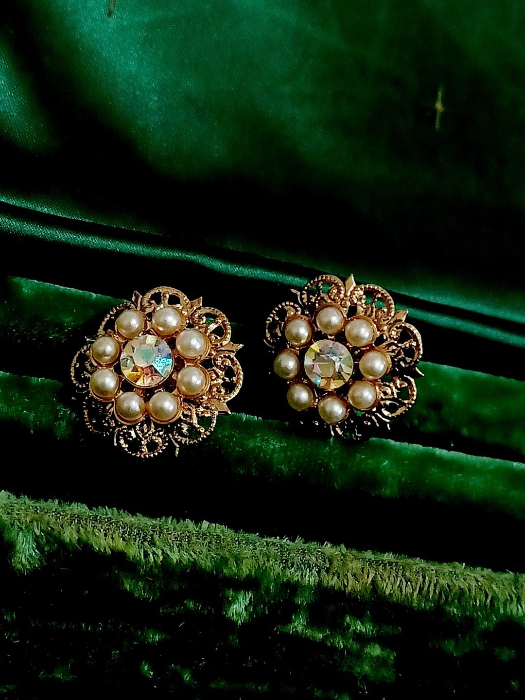 vintage jewelry  极光莱茵石珠花夹式耳环 - 耳环/耳夹 - 其他金属 