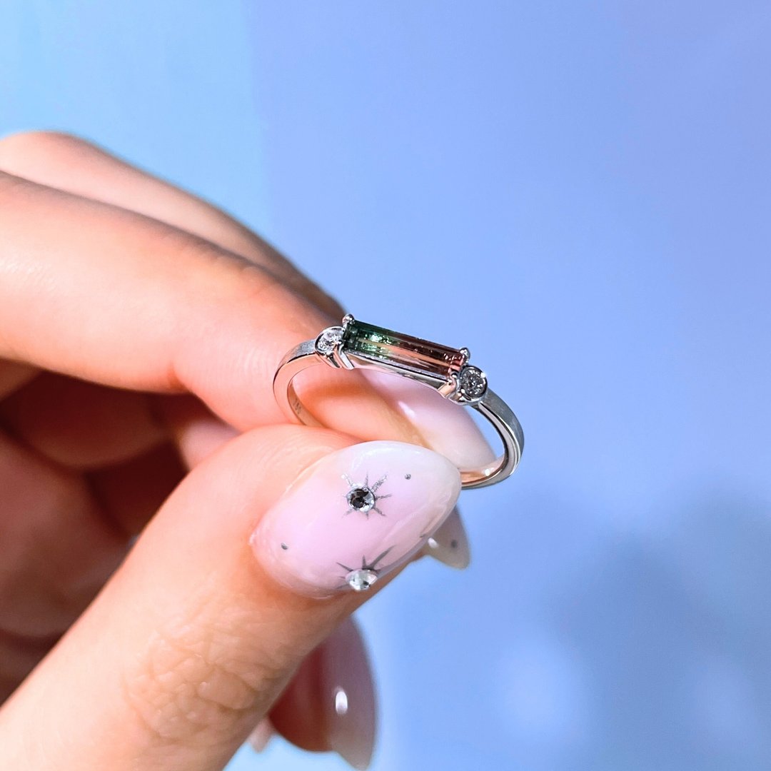 The Classic  -  天然西瓜双色碧玺(0.31ct) 18k白金钻戒 - 戒指 - 贵金属 