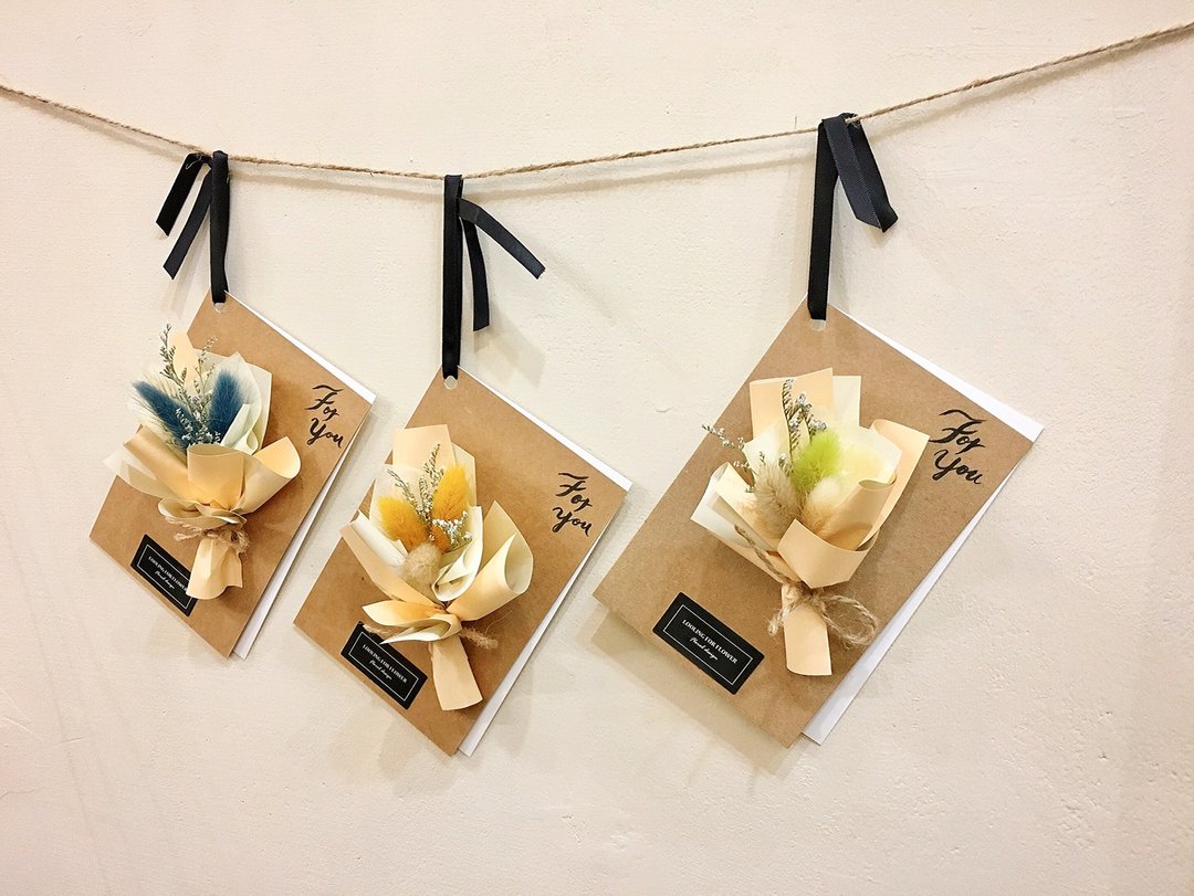 花卡【蒂蒂的小卡】 干燥花卡片 不凋花卡片  圣诞卡片 生日卡片 - 干燥花/捧花 - 植物．花 