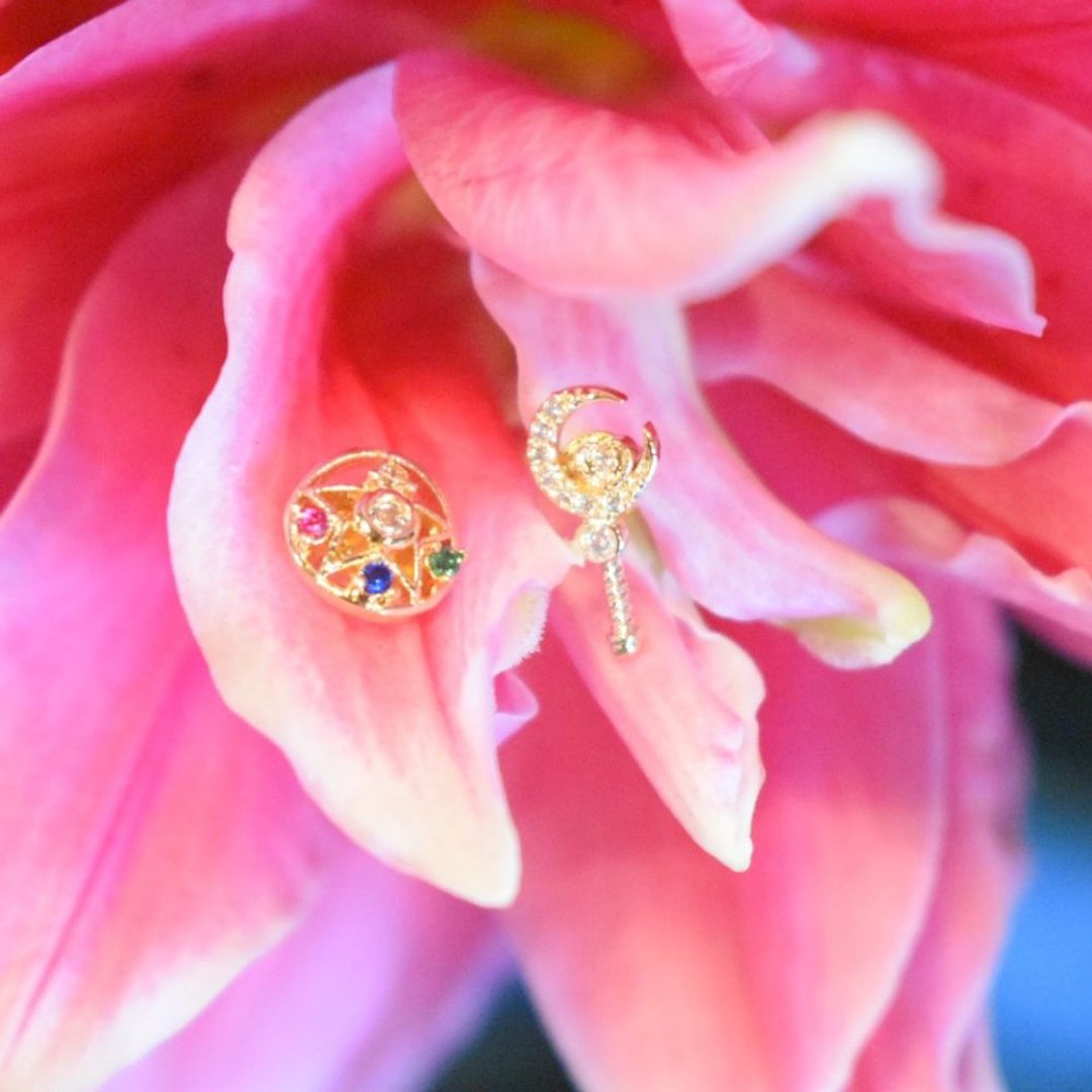 earring sailormoon motif cute anime japan - 耳环/耳夹 - 其他材质 金色