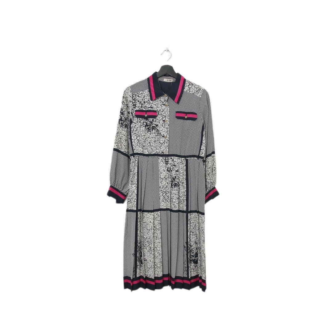Back to Green-复古长袖洋装 碎花拼接 g-37//vintage dress - 洋装/连衣裙 - 聚酯纤维 