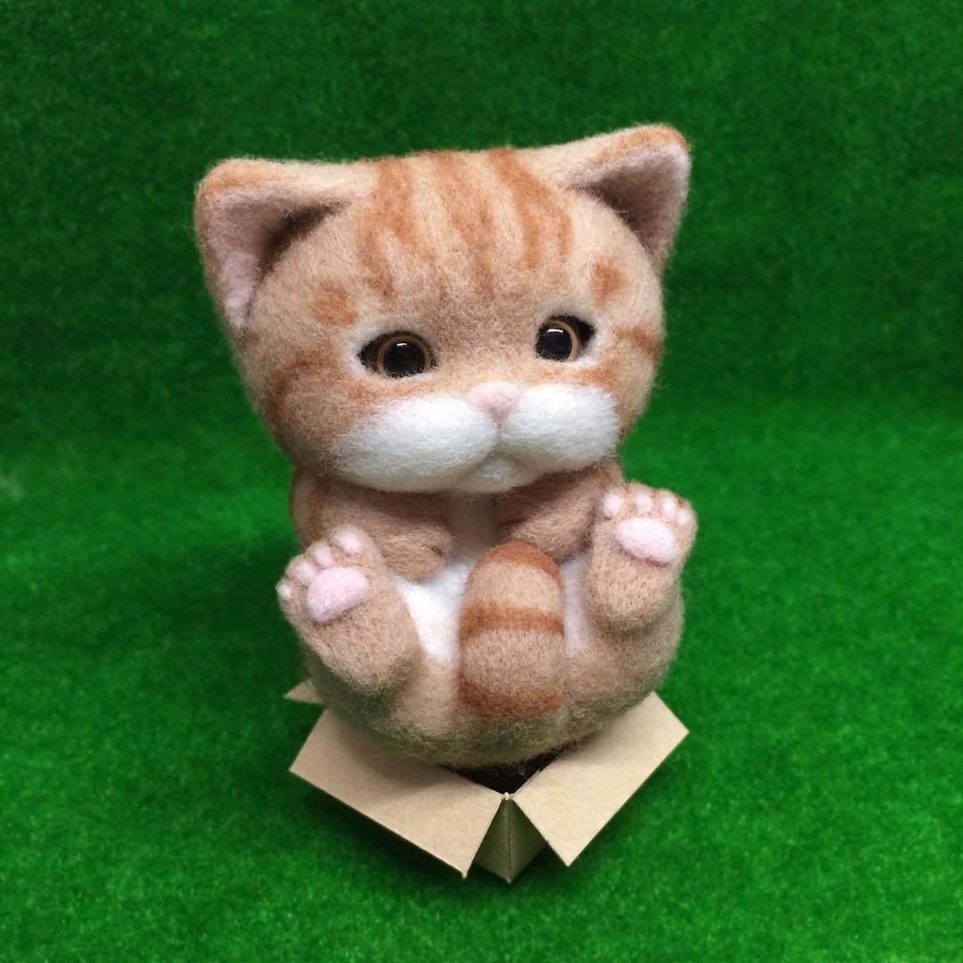 纸箱控 / 浅啡虎纹猫 - 摆饰 - 羊毛 