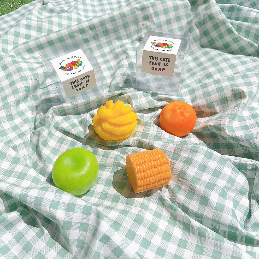 Fruit Soap - 肥皂/手工皂 - 其他材质 
