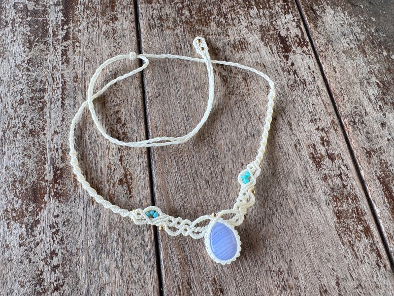 240730 Macrame 蓝纹玛瑙 编织 颈链 - 项链 - 半宝石 白色