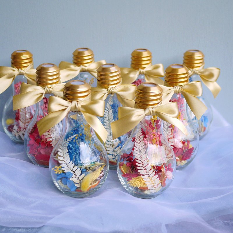 毕业礼赞-满天星绣球 玻璃灯泡干燥花 蓝金色 / 红金色 单个贩售 - 干燥花/捧花 - 植物．花 多色