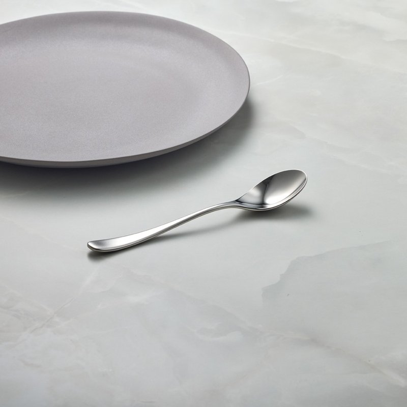 日本山崎金属 - AQUATIQUE系列 - 雾面不锈钢点心匙  (138 mm) - 餐刀/叉/匙组合 - 其他金属 银色