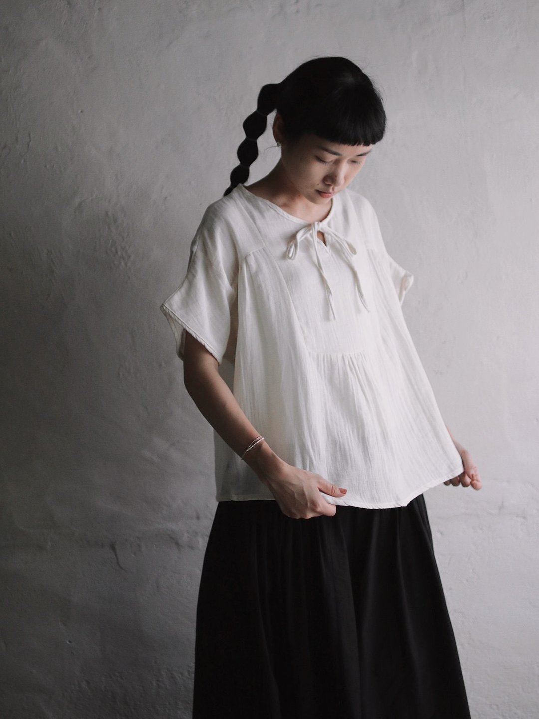 双层纱领口绑带上衣 米白 - 女装上衣 - 棉．麻 白色