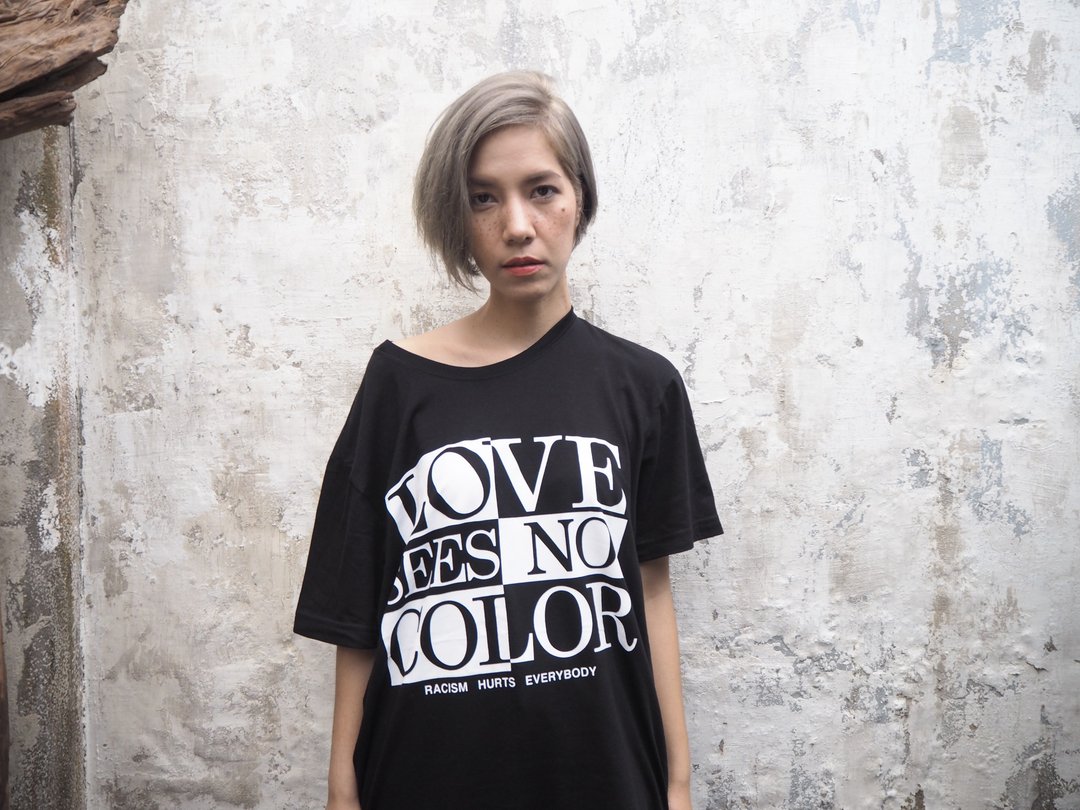 T-shirt, printed, round neck, black colour, tubular knit - 女装 T 恤 - 棉 黑色