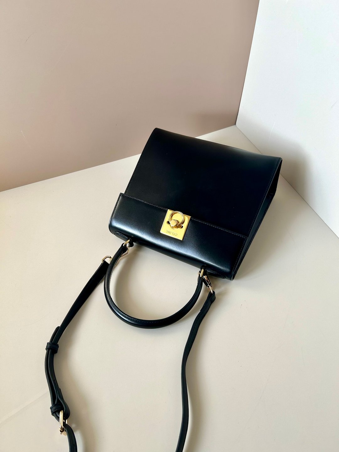 近新品—中古二手Celine黑色金扣小凯莉皮革单肩侧背斜孭包手提袋 - 侧背包/斜挎包 - 真皮 黑色