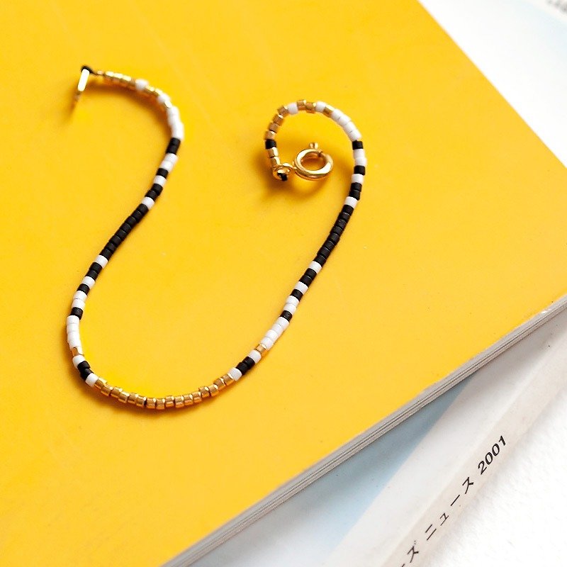 Boho chic黑白金 波西米亚风黄铜扣极细手链 小链子会社BMK009 - 手链/手环 - 玻璃 