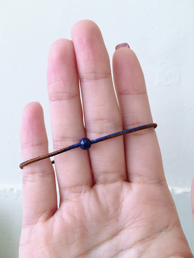 青金石 蜡线手环 极细 / 护身之石 带珍珠耳环的女子 珍贵 - 手链/手环 - 宝石 蓝色