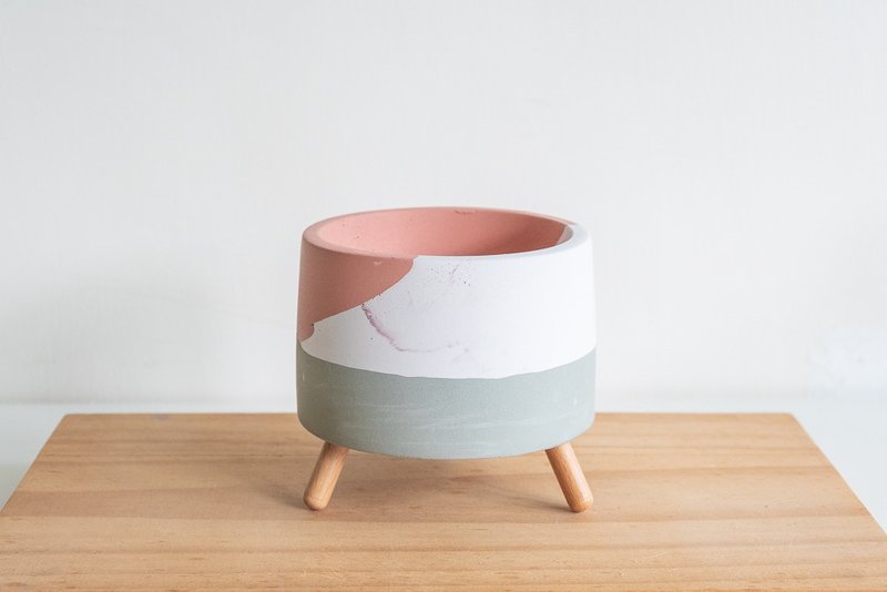 【仅此一件】初泥 true nii | 长脚的水泥盆(L)- 橙黄橘绿 - 植栽/盆栽 - 水泥 橘色