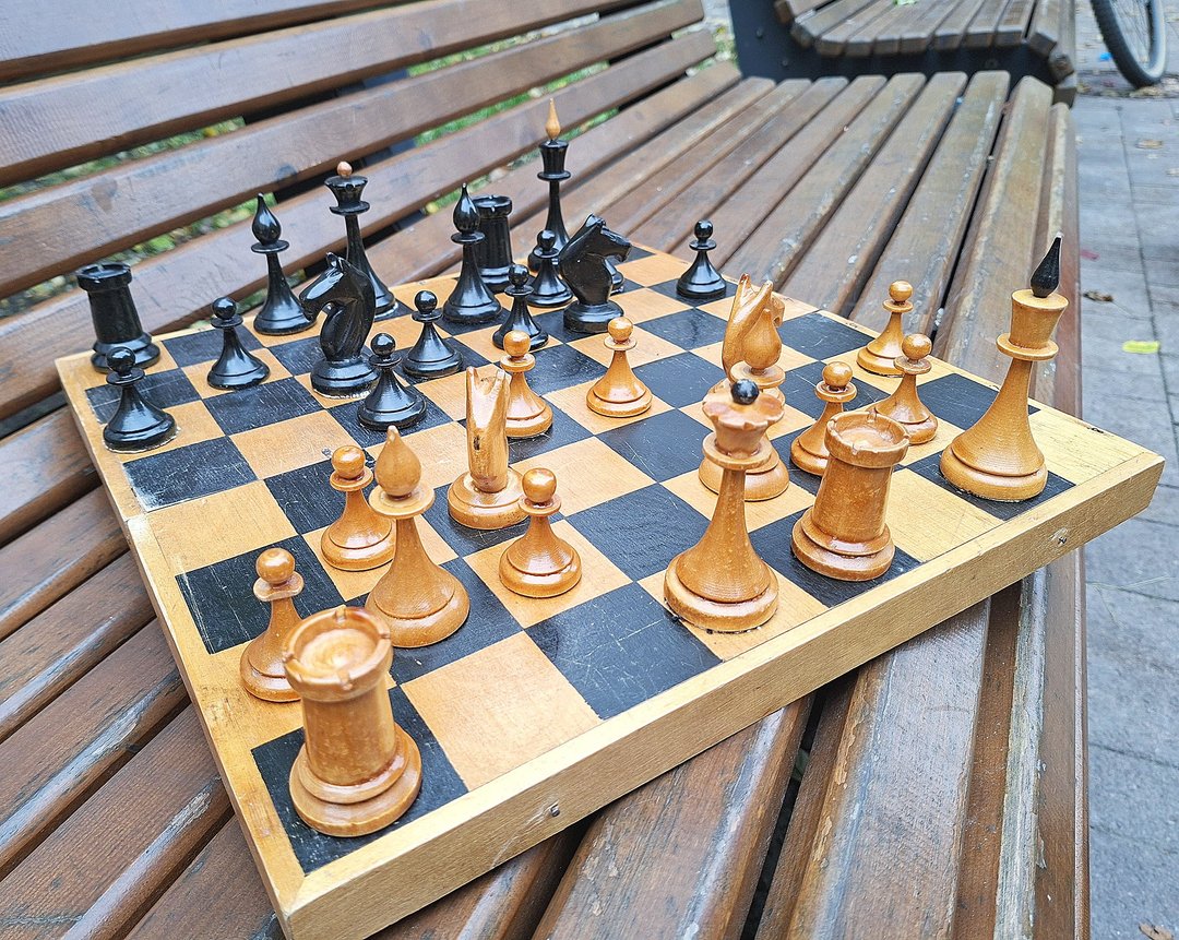 摩尔多维亚 1960 年代苏联木制复古中型西洋棋组 - 桌游/玩具 - 木头 