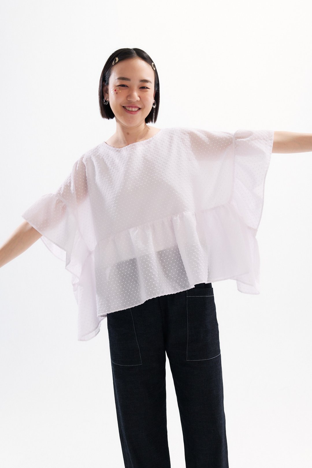 蝴蝶袖立体点点透肤罩衫两件式 - 女装上衣 - 其他材质 白色