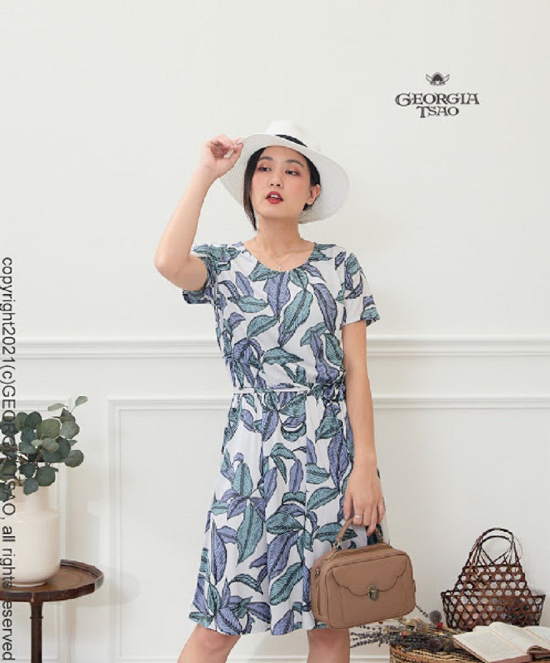 GT Print 弹性松紧短洋 - 蓝绿叶子 - 洋装/连衣裙 - 其他人造纤维 多色