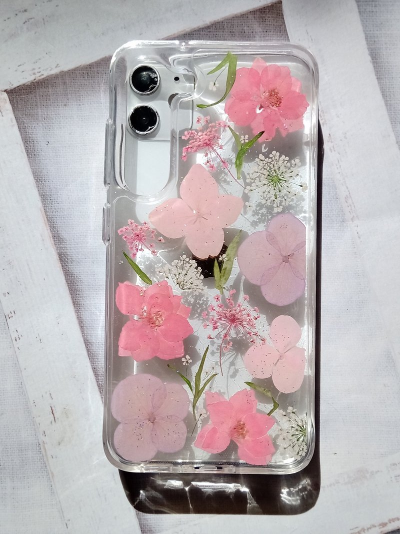 手作押花手机保护壳| Samsung Galaxy S23 | 粉色 - 手机壳/手机套 - 塑料 粉红色