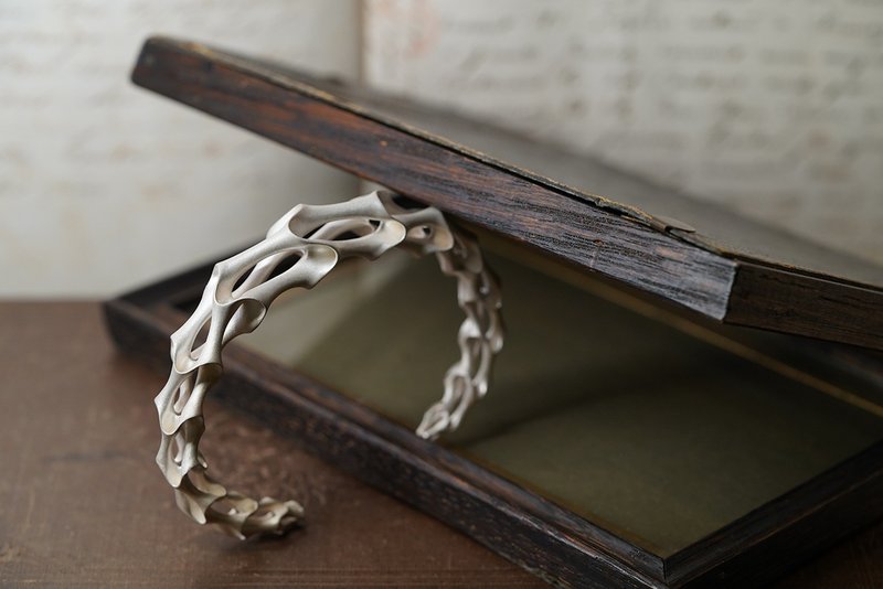 925银骨感手镯 - 手链/手环 - 纯银 