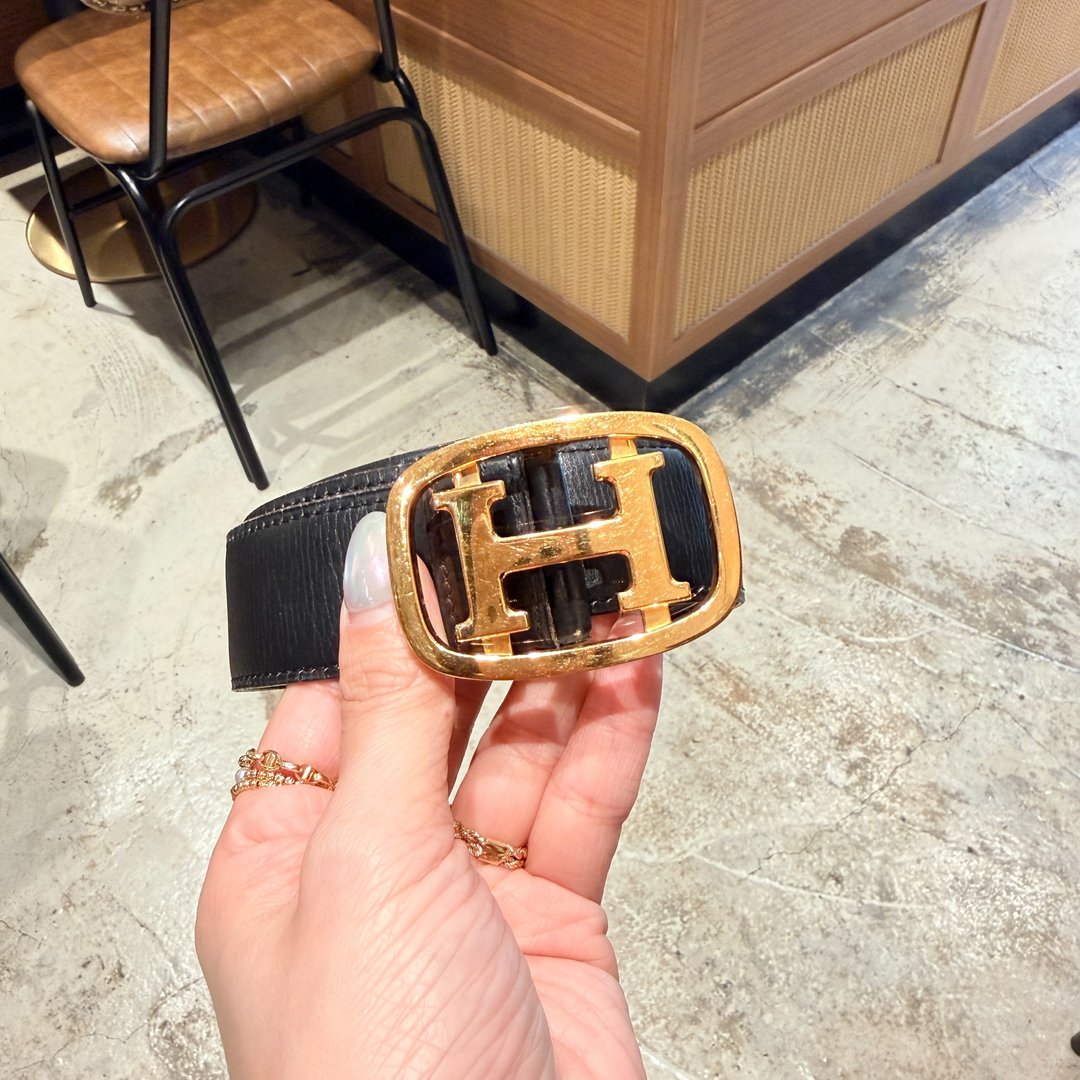 【日本中古】Vintage HERMÈS 1978 年 H Buckle Belt 双面皮带 - 皮带/腰带 - 其他金属 金色