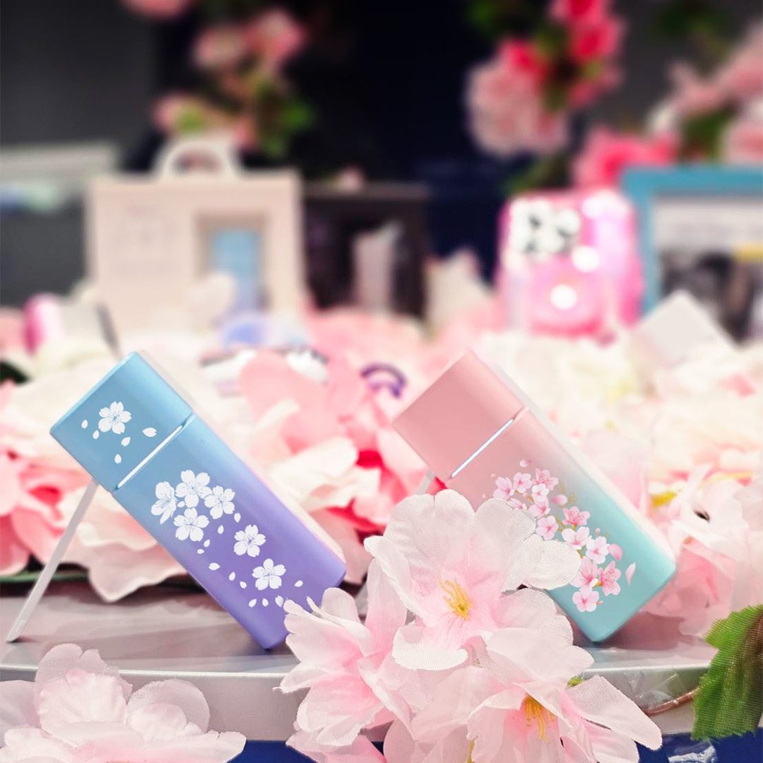 【漫漫樱花口袋行动电源】绽放属于你的生日花语丨Wh标示可登机 - 充电宝/传输线 - 其他材质 