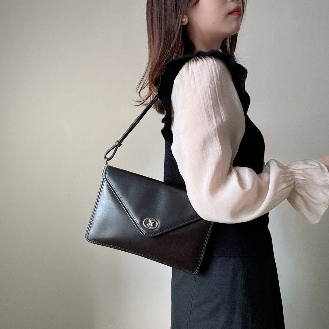 中古 Celine 咖啡 真皮包包 - 侧背包/斜挎包 - 真皮 咖啡色