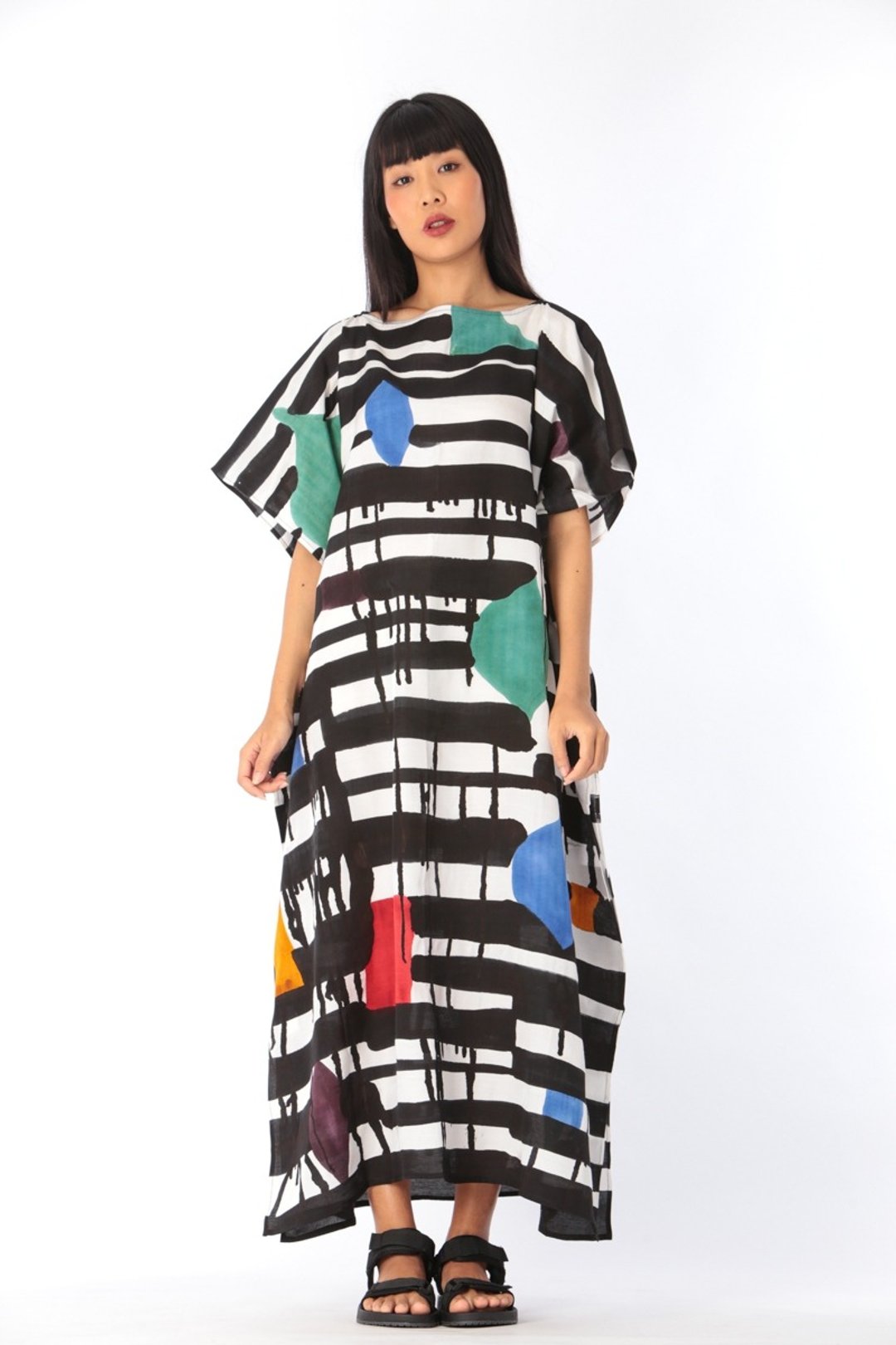 Hand Painted Cotton-rayon Kaftan for Summer Resort Vacation- Free Size - 洋装/连衣裙 - 棉．麻 黑色