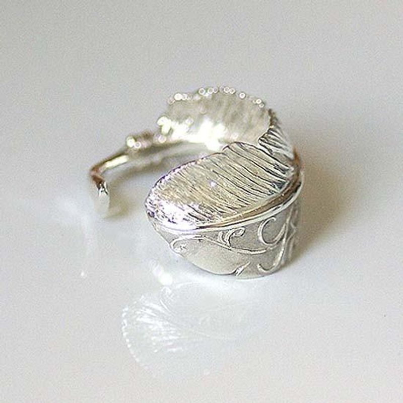 Karakusa Feather ring - 戒指 - 其他金属 银色