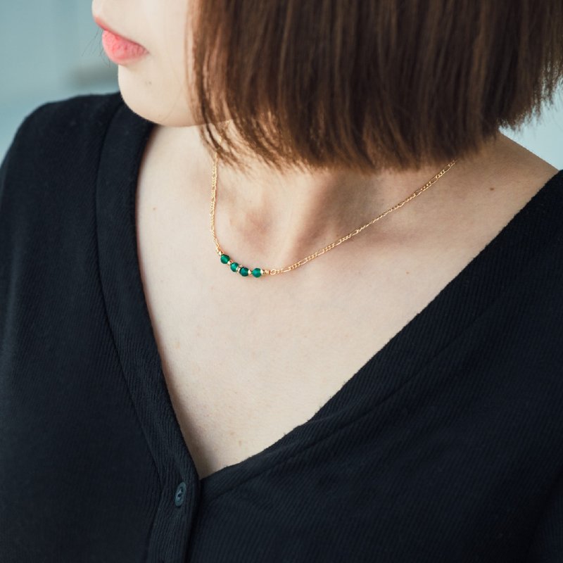 四季捎信。听蝉 绿玛瑙 14K包金 水晶矿石设计项链 - 项链 - 水晶 绿色