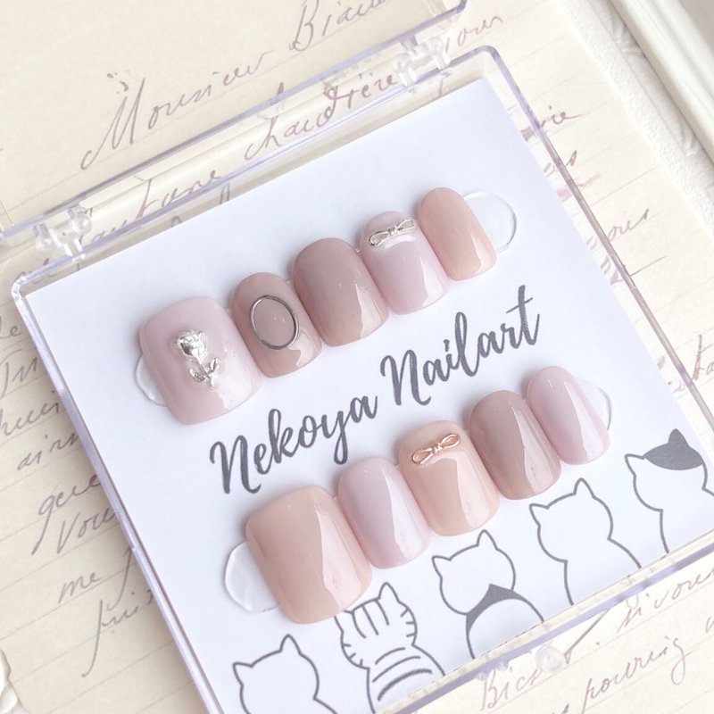 秋季芋泥波波款 赠送 工具套组 及 透明收纳盒 - 指甲油/指甲贴 - 其他材质 粉红色