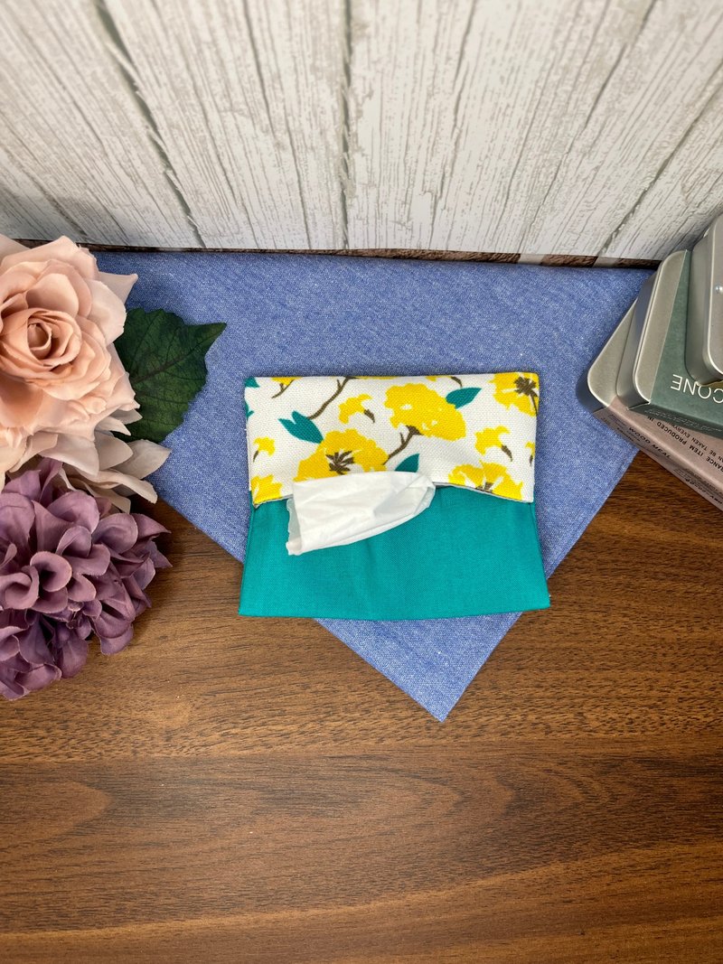 台湾布 随身面纸套 - 纸巾盒 - 棉．麻 黄色