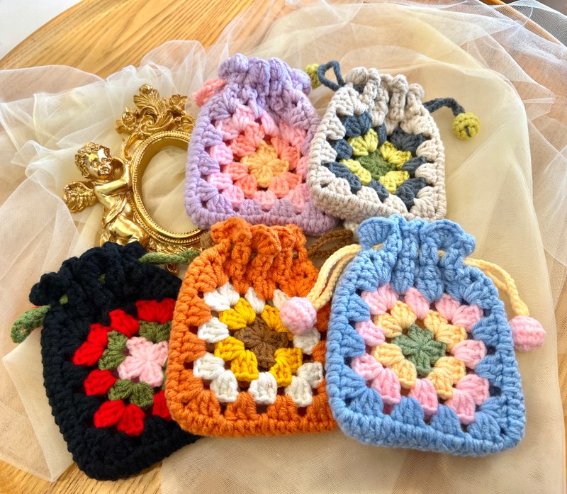 RM手作坊 手工编织祖母方格束口袋 - 零钱包 - 棉．麻 红色