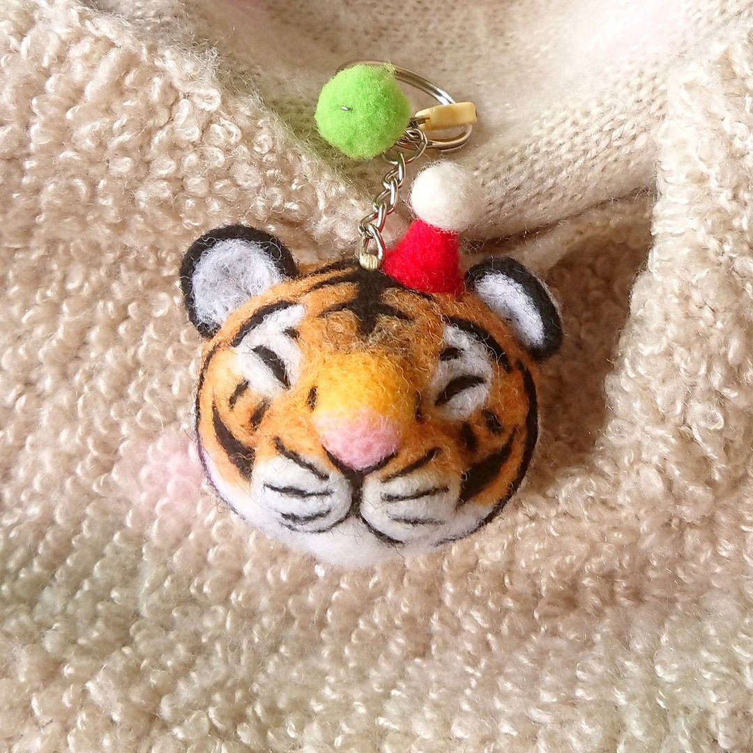 圣诞限定 大老虎 羊毛毡钥匙圈  别针 胸针  疗愈 送礼 - 钥匙链/钥匙包 - 羊毛 橘色