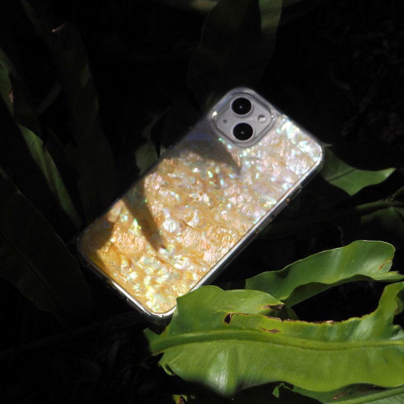 嫩黄色 天然真贝 iPhone 手机壳 匠人手工做 高品質 设计师 树脂 - 手机壳/手机套 - 贝壳 黄色