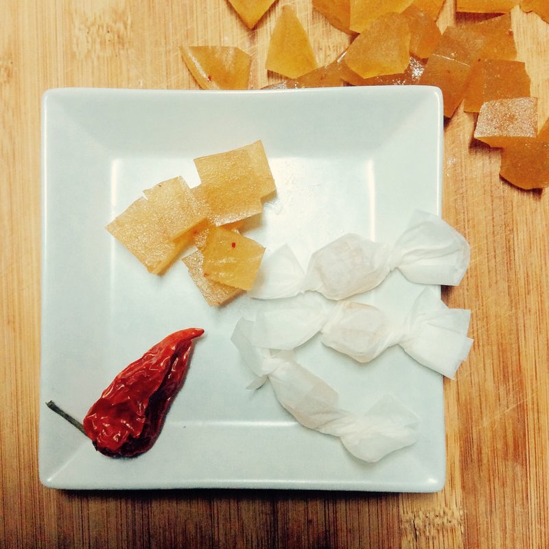 毛の果酱-坏皇后の糖果  鬼椒苹果软糖(试吃包) - 零食/点心 - 新鲜食材 红色