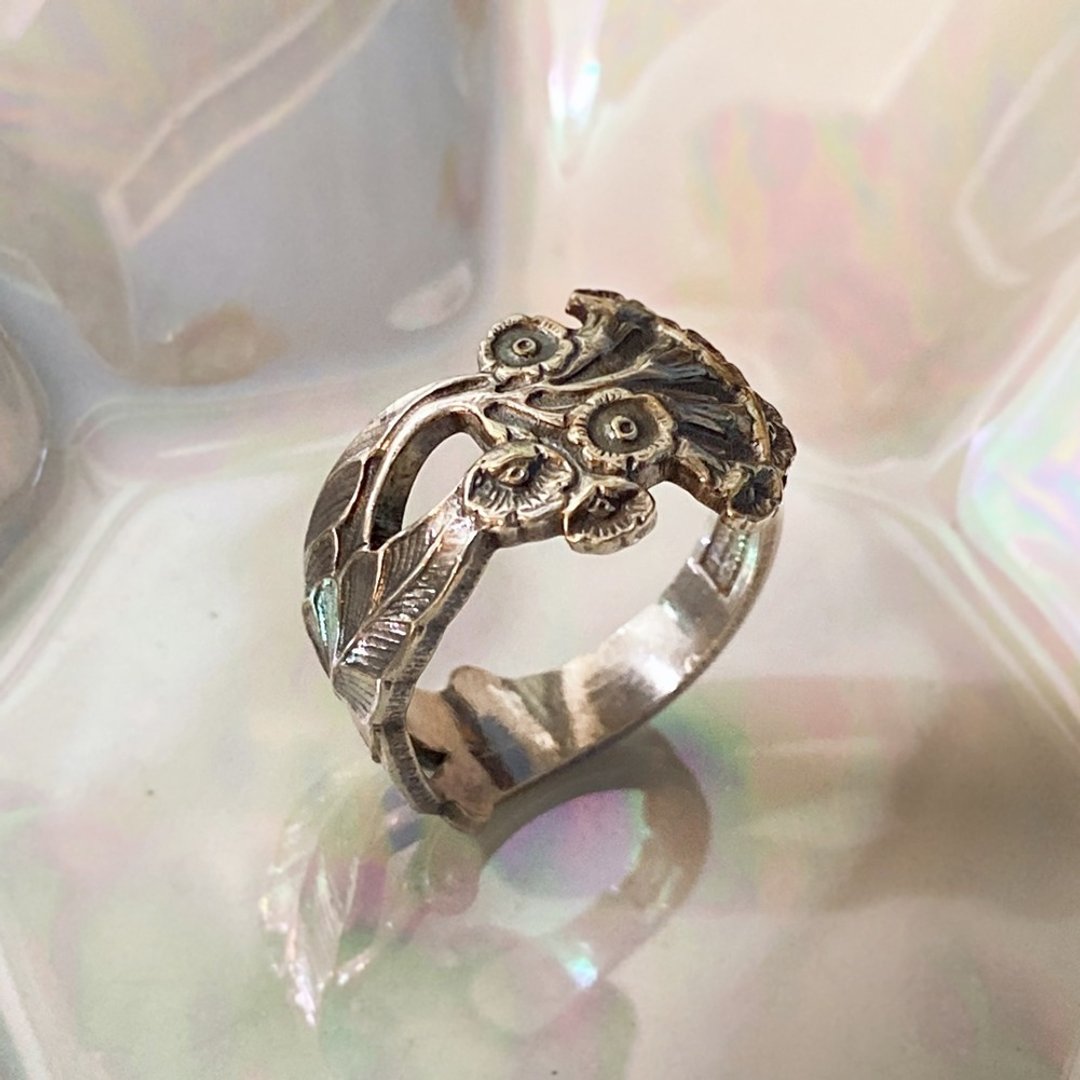 【西洋古董饰品】 挪威 Marthinsen 手工 精美雕刻花卉 银 戒指 - 戒指 - 贵金属 银色