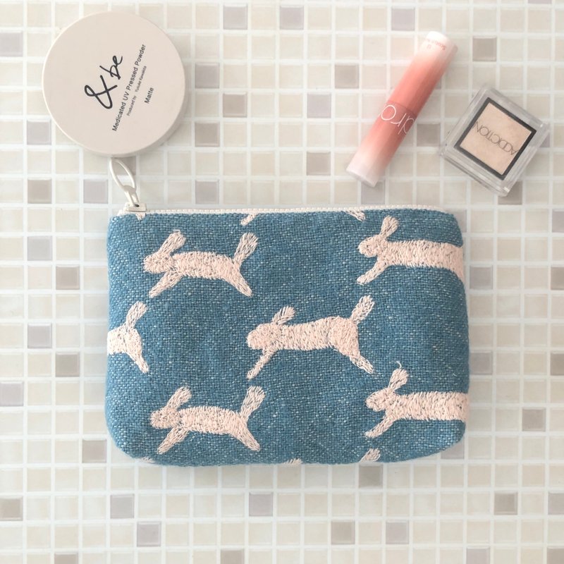 mina perhonen run run run 化妆包 动物图案 兔子 手工制作 蓝色 - 化妆包/杂物包 - 棉．麻 蓝色